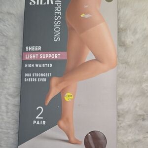 Impressions Sheer Tights